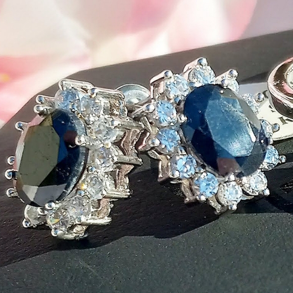 New Genuine Sapphire Earrings - Picture 9 of 11